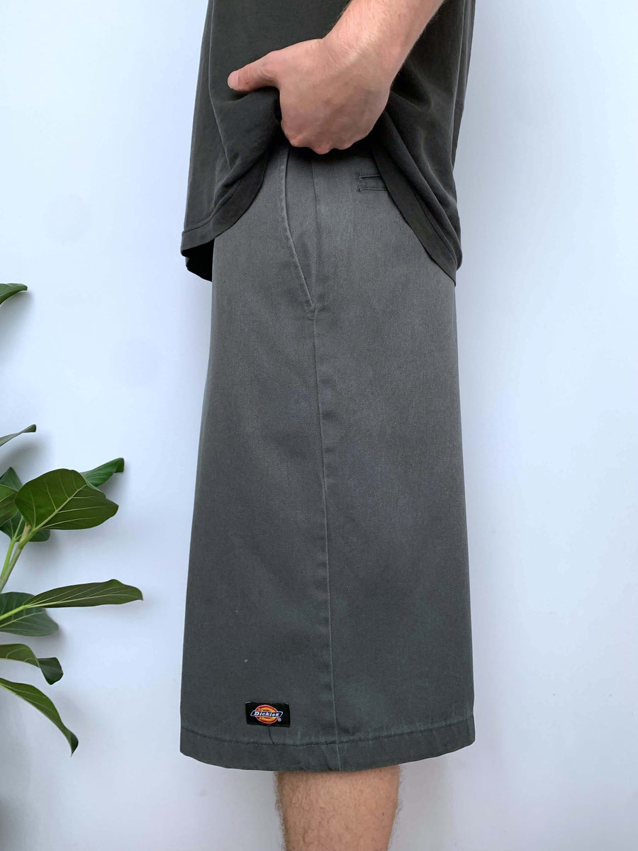 CLASSIC BAGGY DICKIES SHORTS - W36