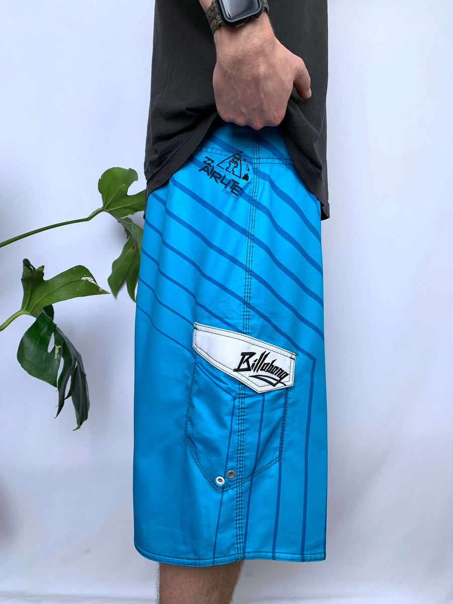 Y2K BILLABONG ANDY IRONS AIRLITE BOARDIES - W38