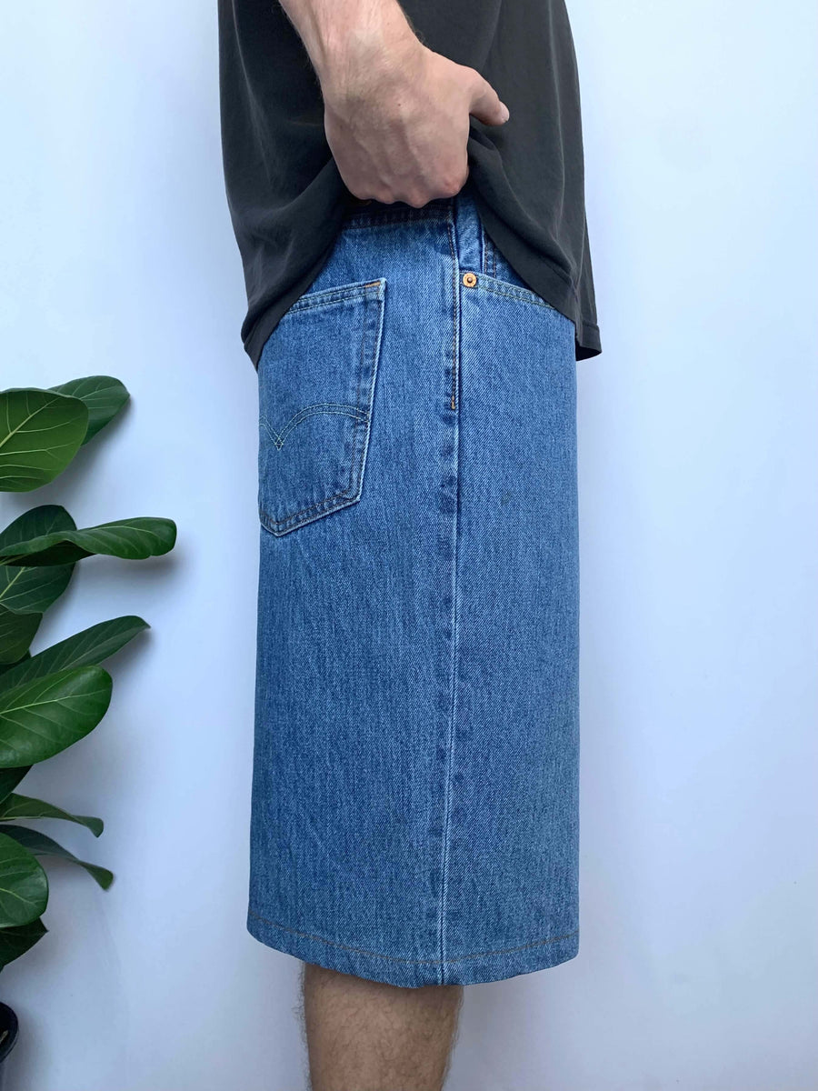 BAGGY LEVIS MID WASH JORTS - W36