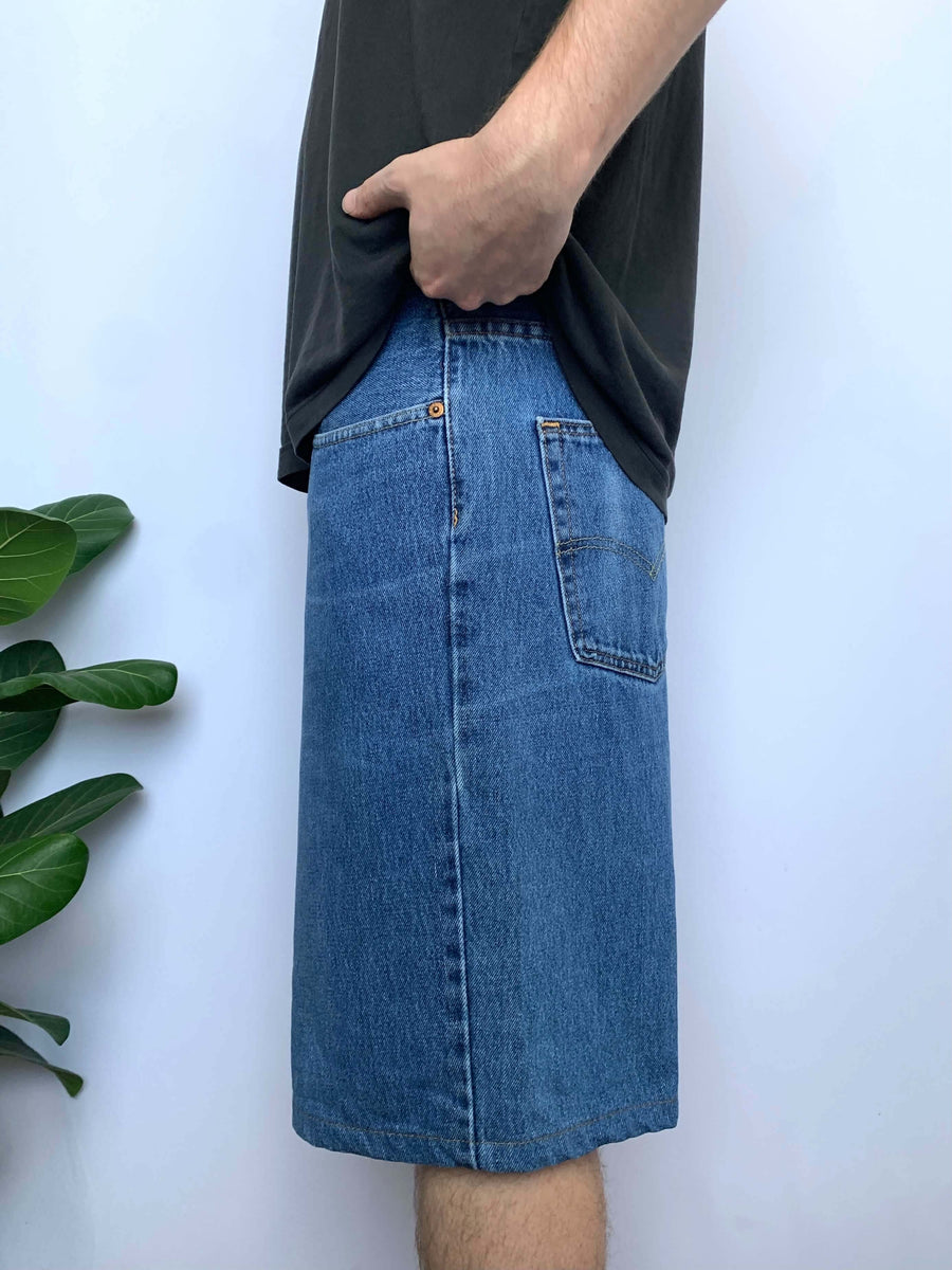 BAGGY LEVI'S JORTS - W35/36