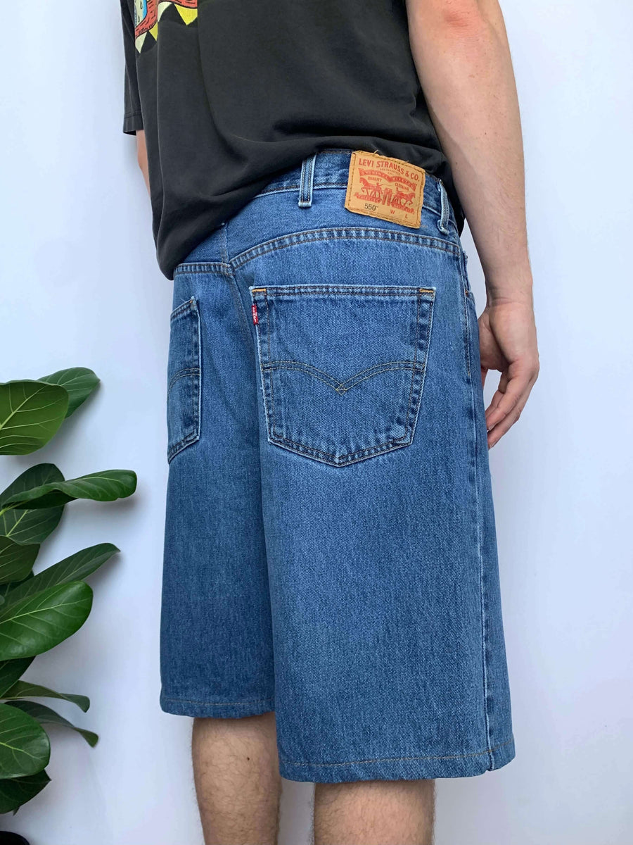 BAGGY LEVI'S JORTS - W35/36