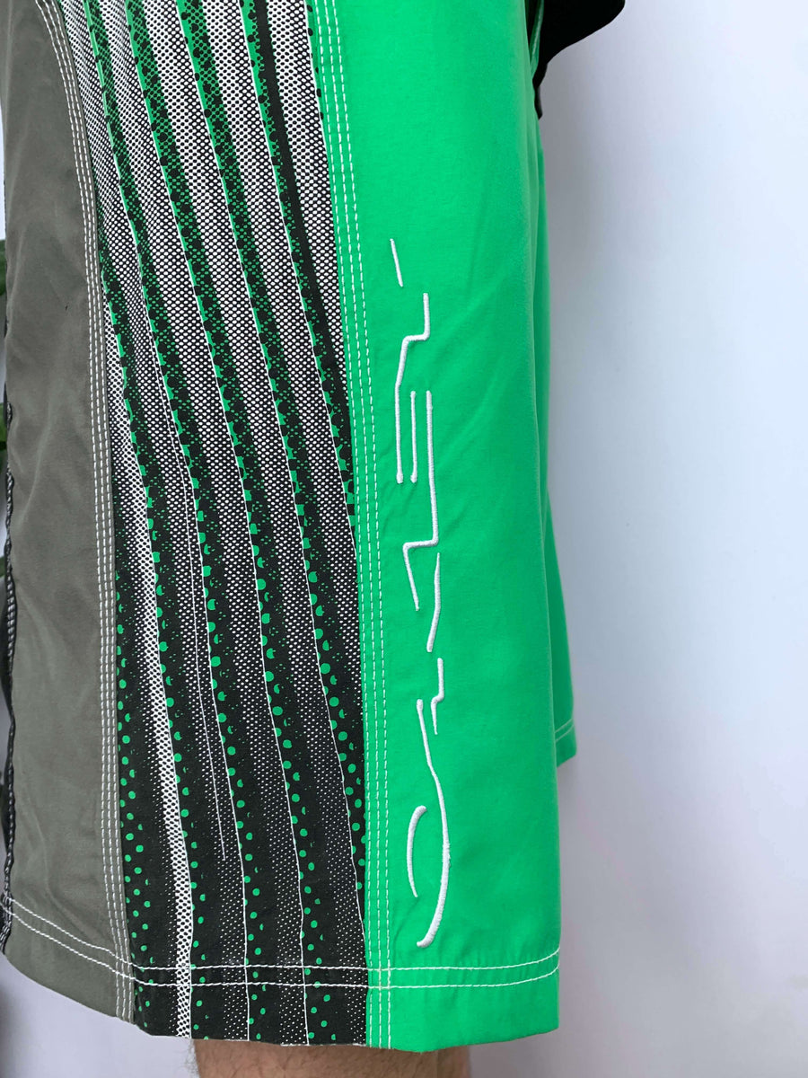 BAGGY Y2K OAKLEY BOARDIES - W34