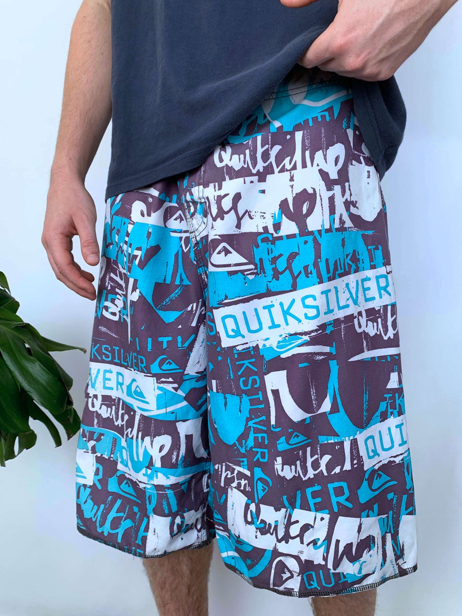 Y2K QUIKSILVER ALLOVER PATTERN BOARDIES - W36