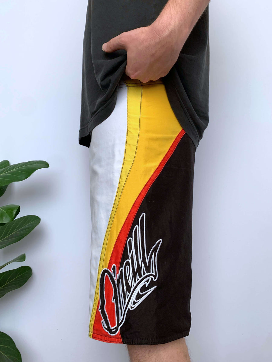 Y2K O'NEILL SIDE PANEL BOARDIES - W32