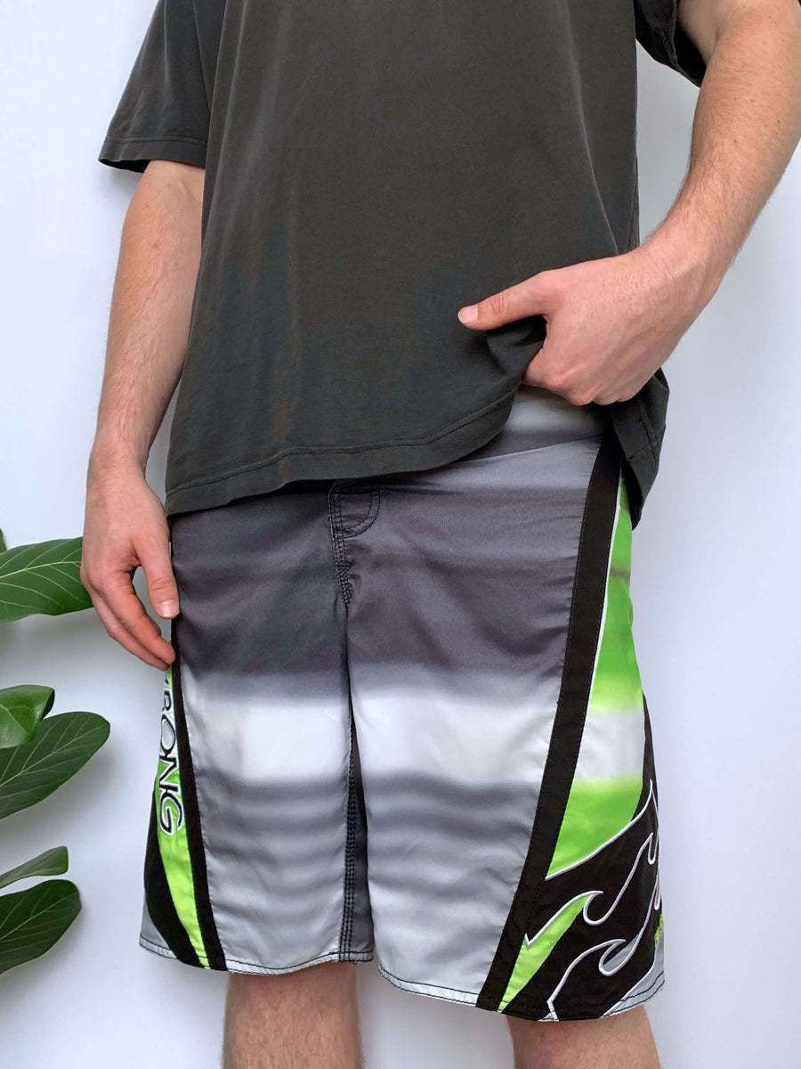 Y2K BILLABONG BIG LOGO BOARDIES - W30/31