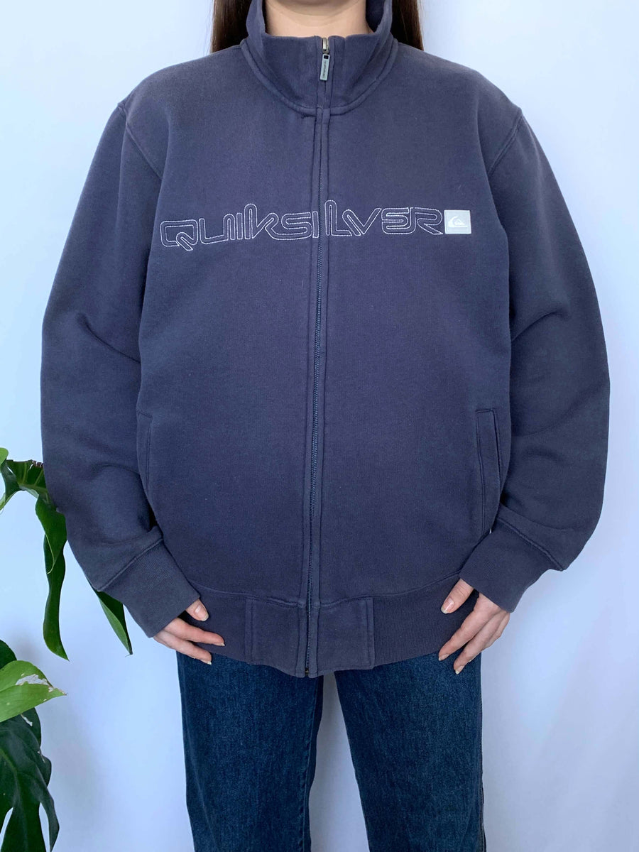 VINTAGE QUIKSILVER EMBROIDERED SPELLOUT ZIP-UP JUMPER - M