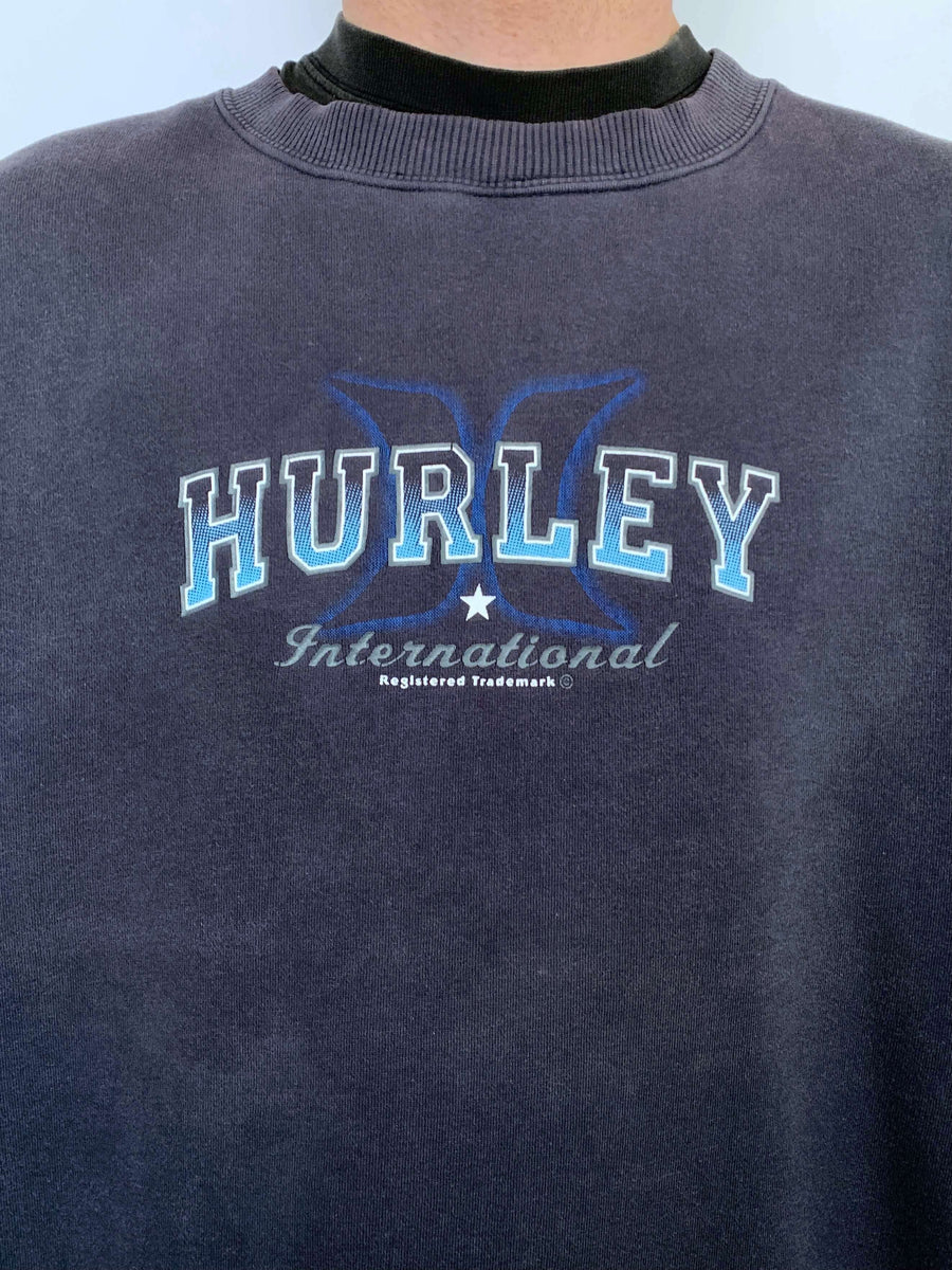 FADED VINTAGE HURLEY SPELLOUT CREWNECK - XL/XXL