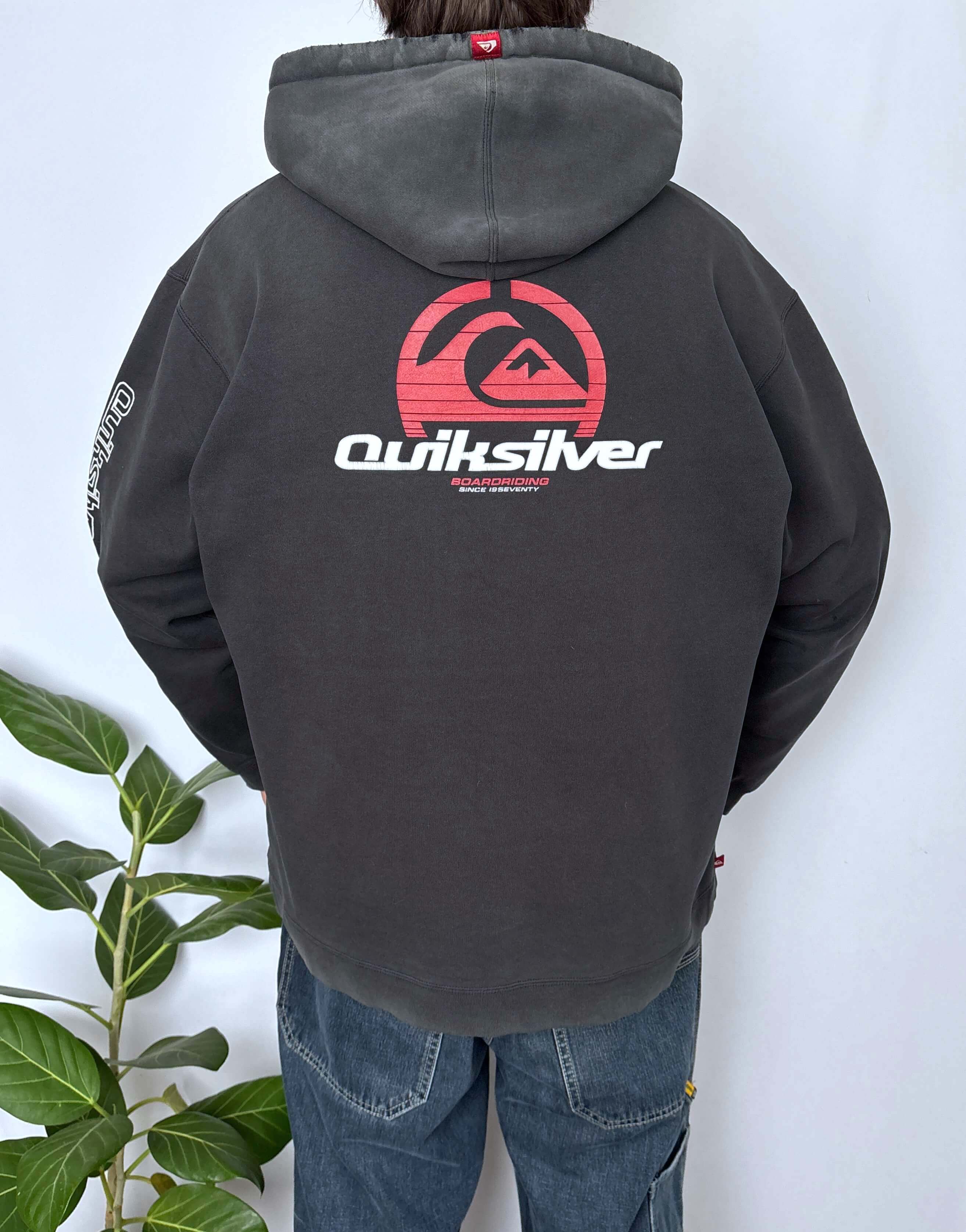 FADED VINTAGE QUIKSILVER LOGO HOODIE - L