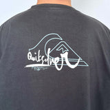 BAGGY VINTAGE QUIKSILVER SPELLOUT/LOGO TEE - XL/XXL