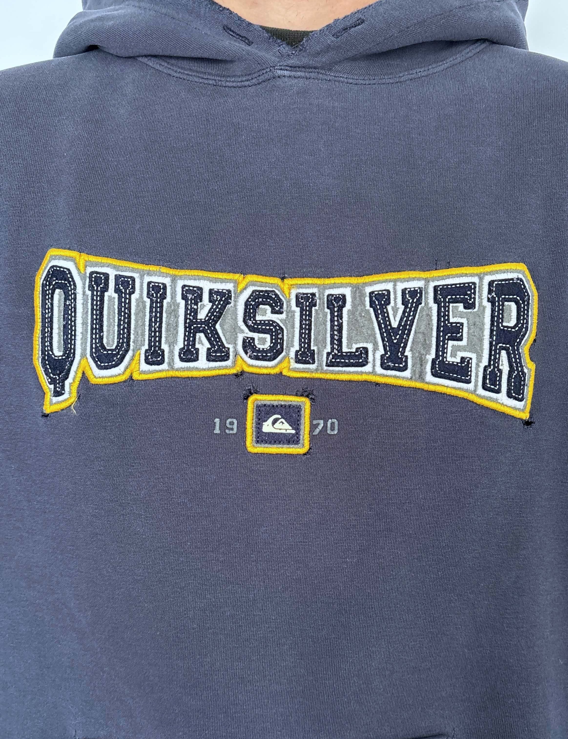 FADED VINTAGE QUIKSILVER SPELLOUT HOODIE - M