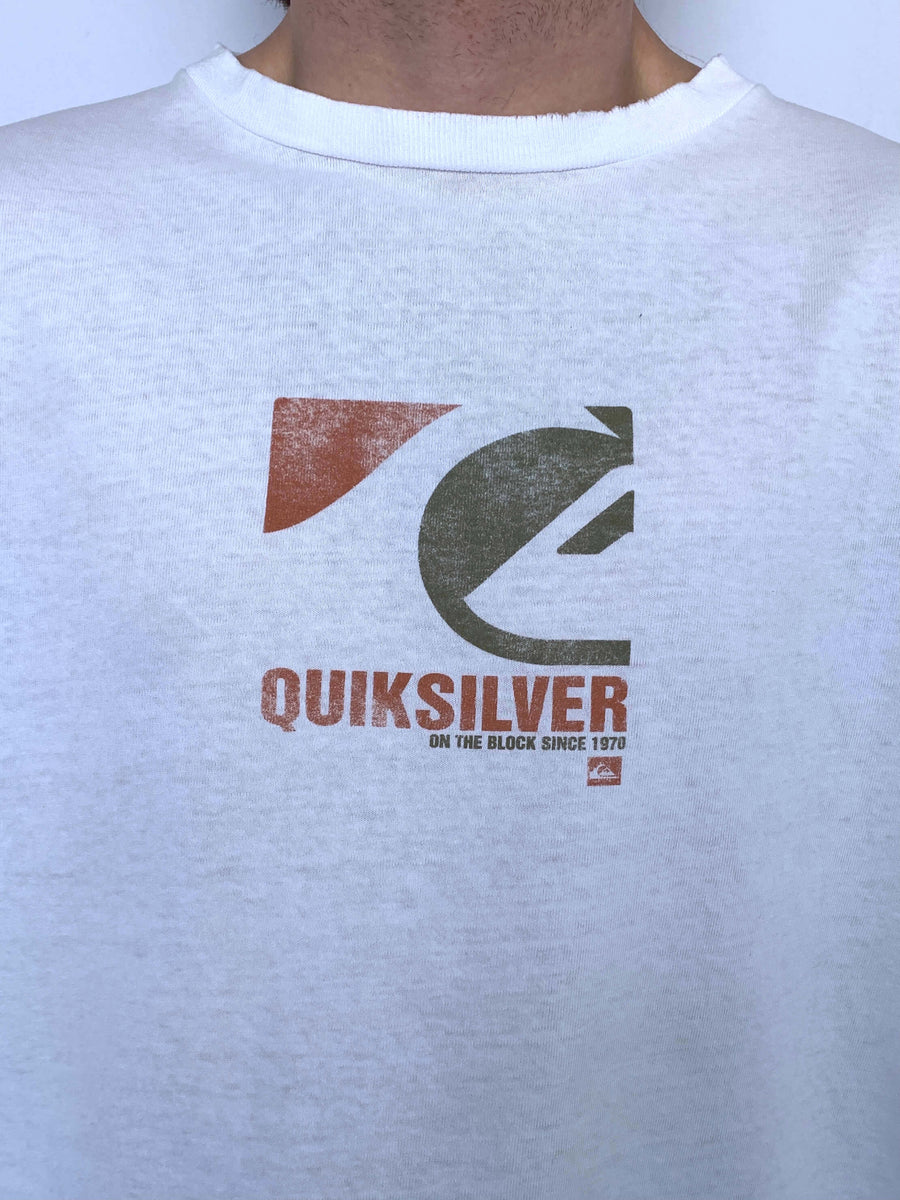 VINTAGE QUIKSILVER FRONT HIT LONG SLEEVE TEE - L/XL