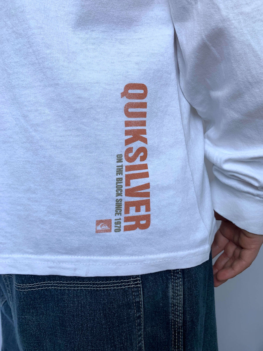 VINTAGE QUIKSILVER FRONT HIT LONG SLEEVE TEE - L/XL