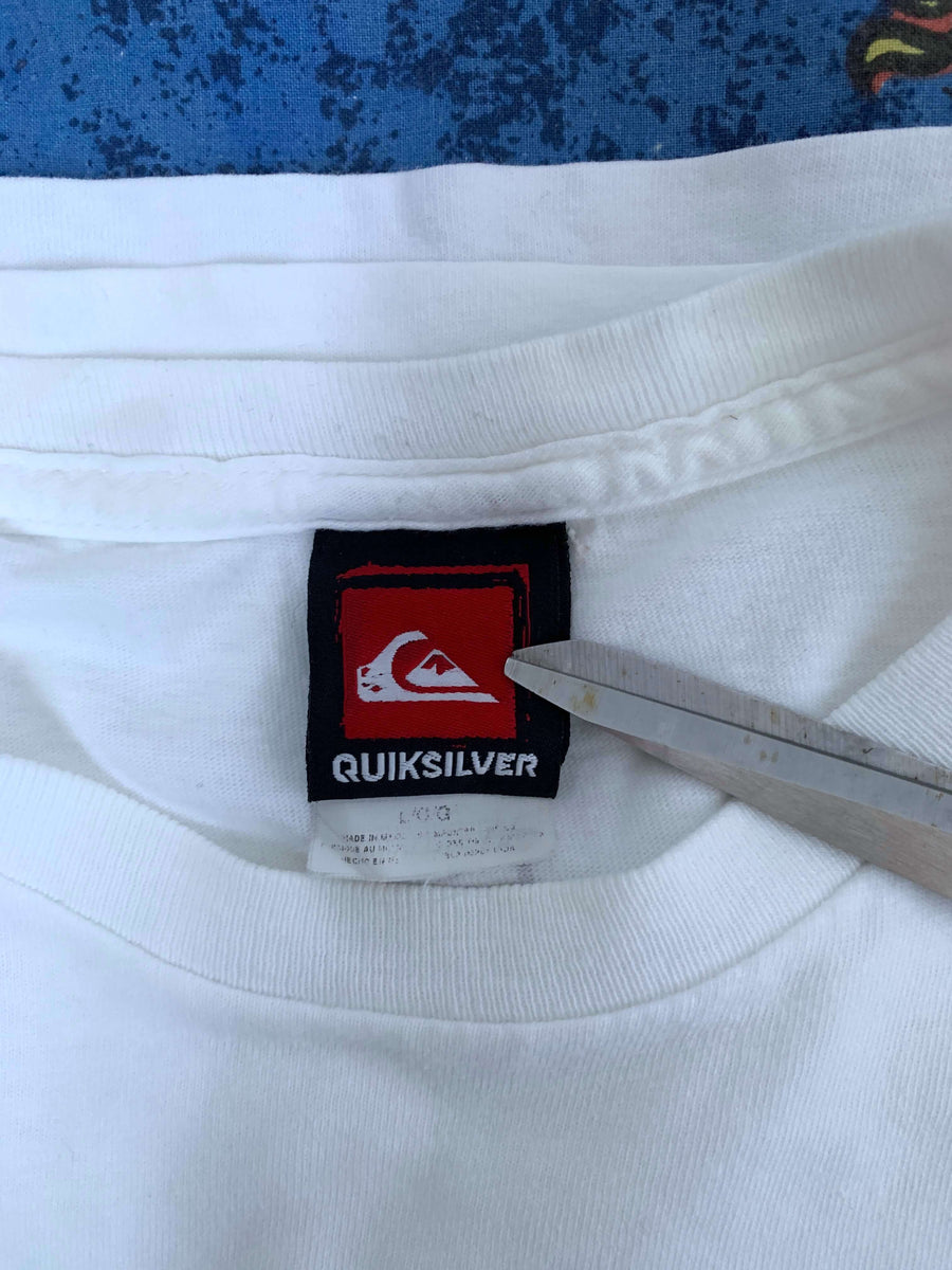 VINTAGE QUIKSILVER FRONT HIT TEE - M