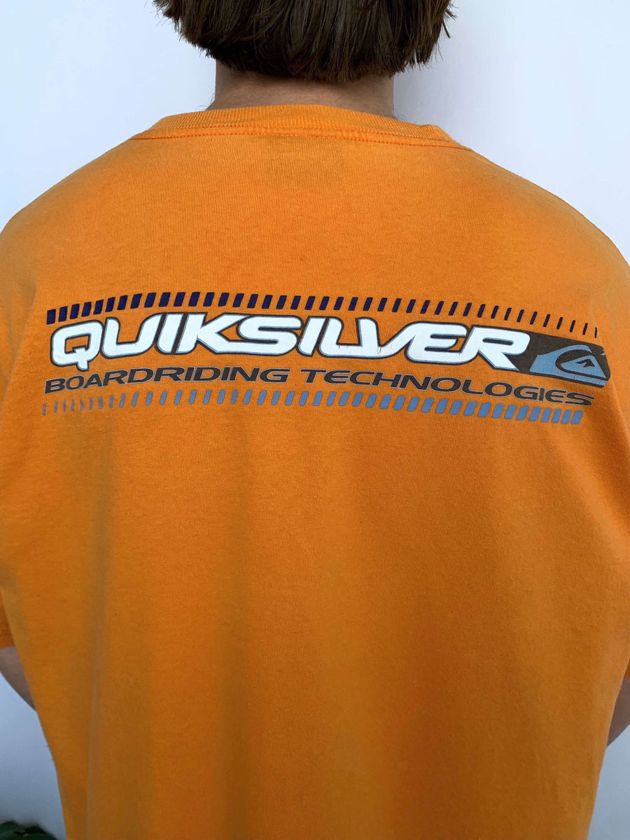 VINTAGE QUIKSILVER BOARDRIDING TECH SPELLOUT TEE - XL
