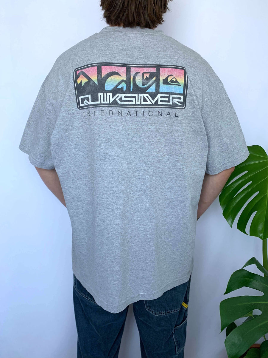 BAGGY VINTAGE QUIKSILVER GRAPHIC TEE - XL