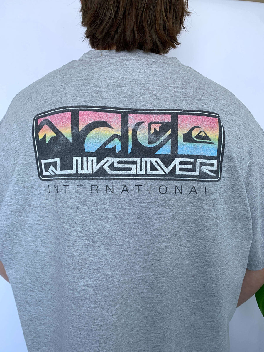 BAGGY VINTAGE QUIKSILVER GRAPHIC TEE - XL