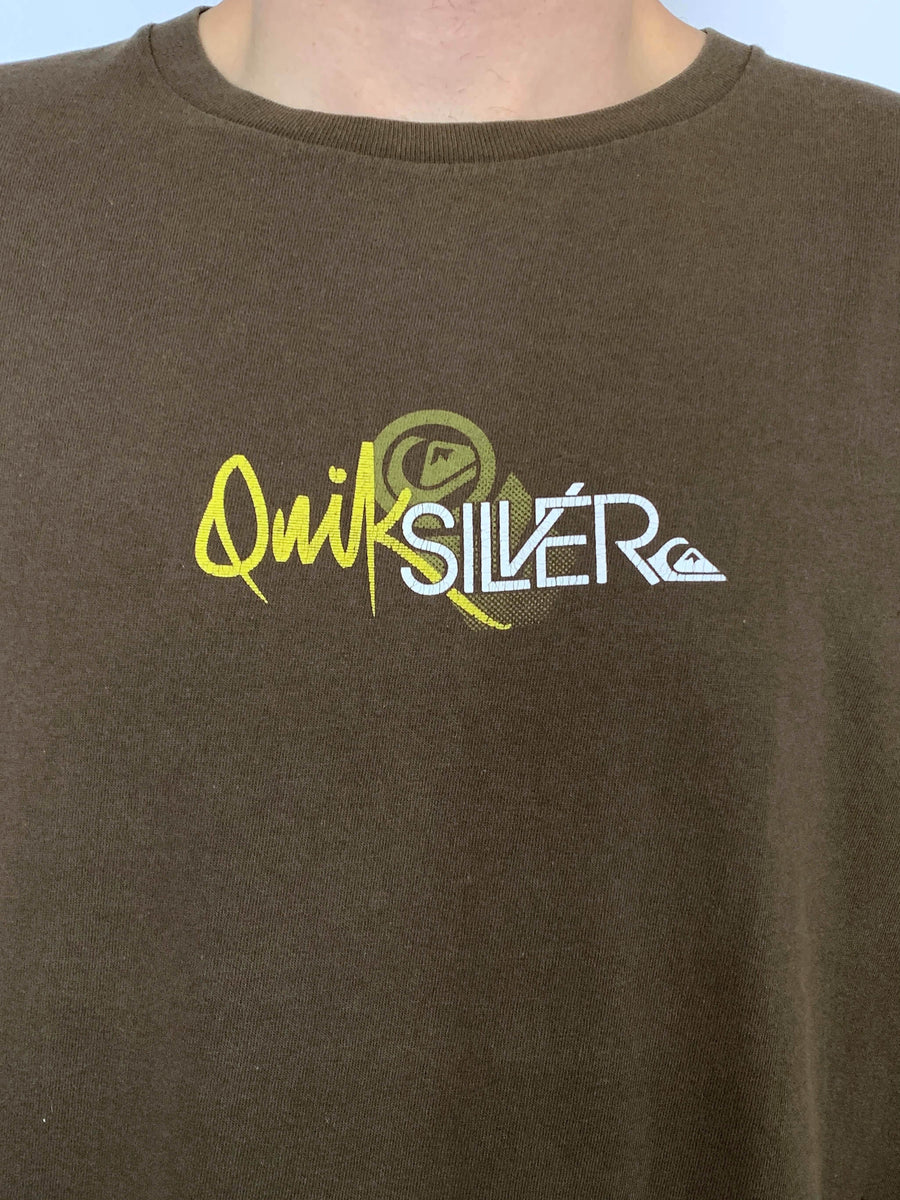 VINTAGE QUIKSILVER SPELLOUT GRAPHIC TEE - L