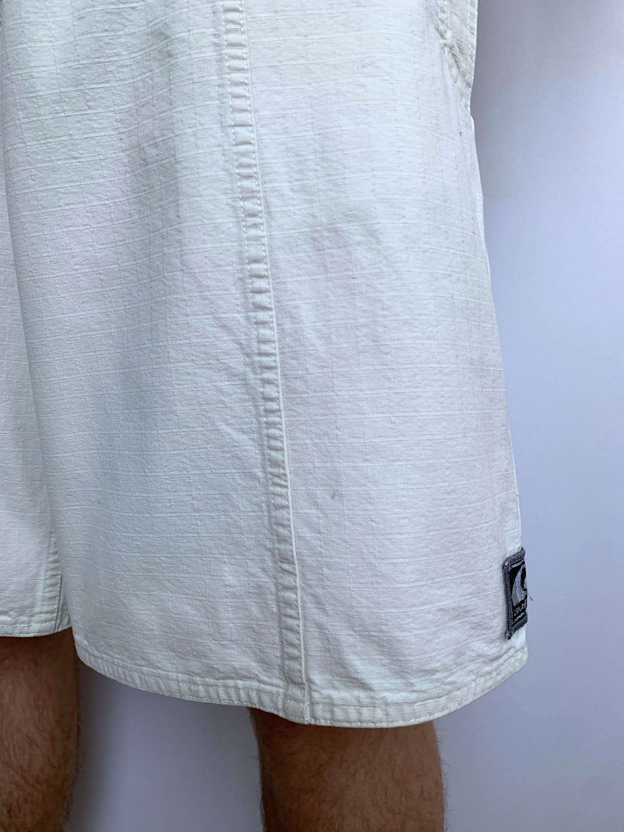 90S QUIKSILVER LOGO SHORTS - W33*