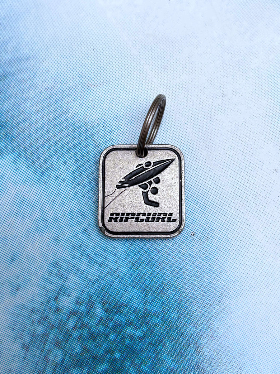 VINTAGE RIP CURL METAL SURFER KEYCHAIN