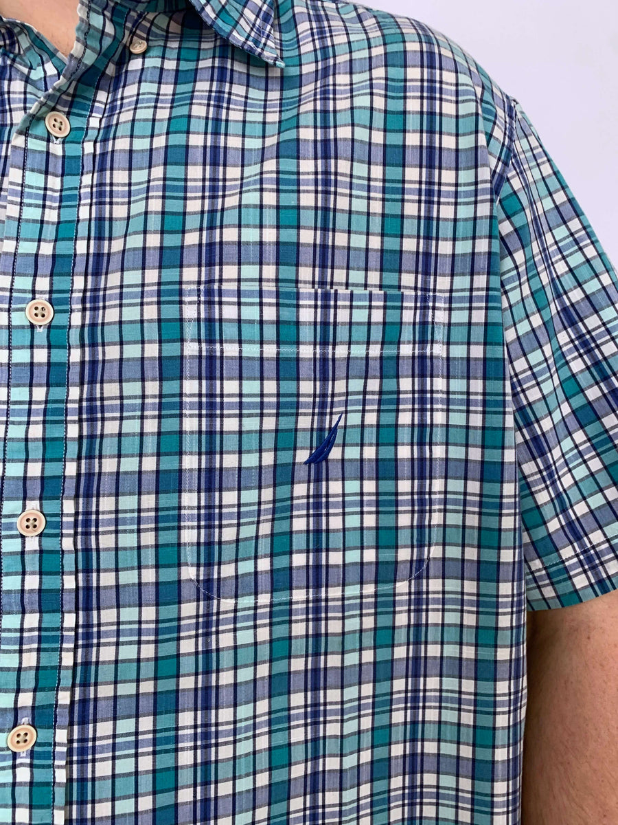 VINTAGE NAUTICA CHECK BUTTON UP - L