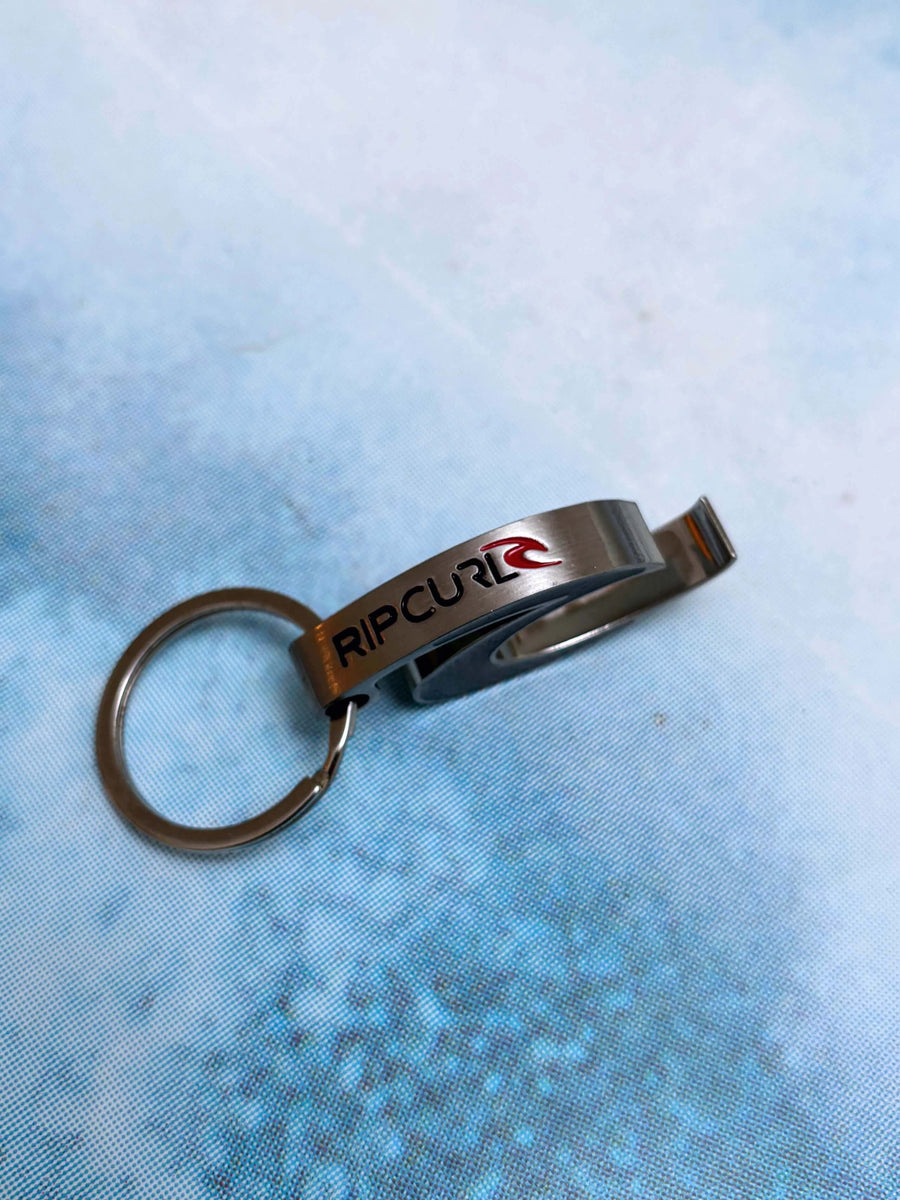 Y2K RIP CURL METAL LOGO KEYCHAIN