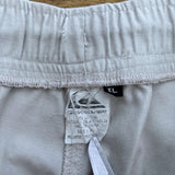 BAGGY VINTAGE QUIKSILVER ADJUSTABLE CARGO SHORTS - L/XL