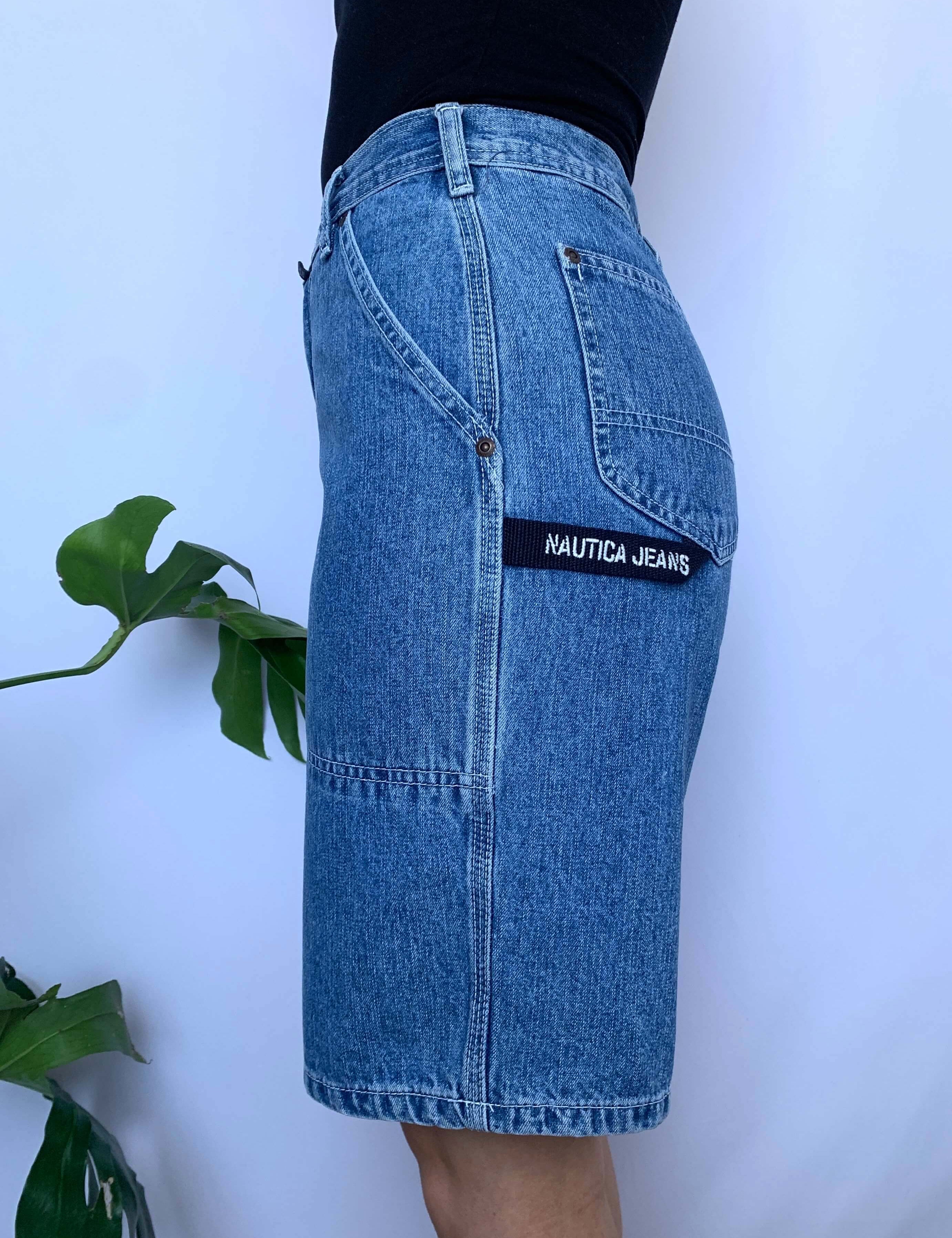 VINTAGE NAUTICA CARPENTER JORTS - W27