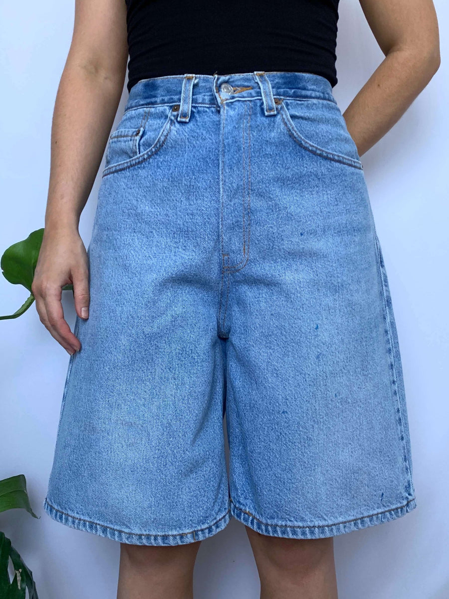 CLASSIC MID WASH LEVIS JORTS - W30/31