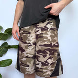 Y2K O'NEILL EMBROIDERED BOARDIES - 34/35"