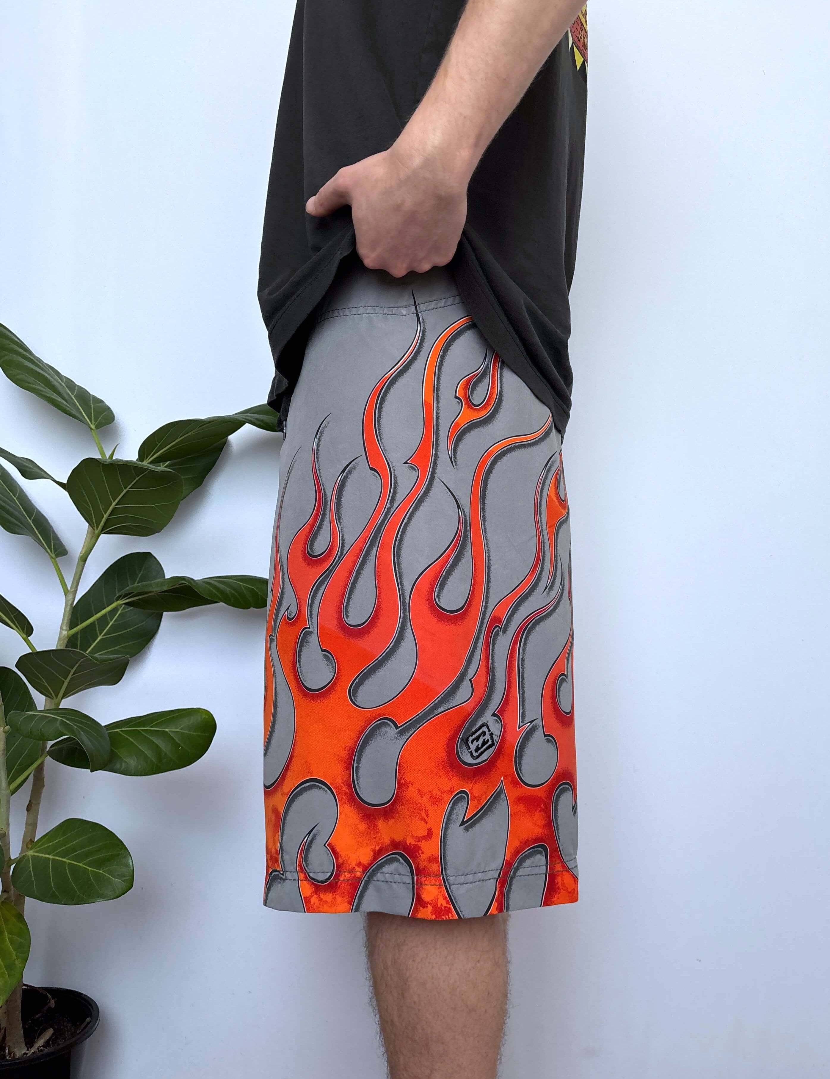 RARE Y2K BILLABONG FLAME BOARDIES - 35/36"