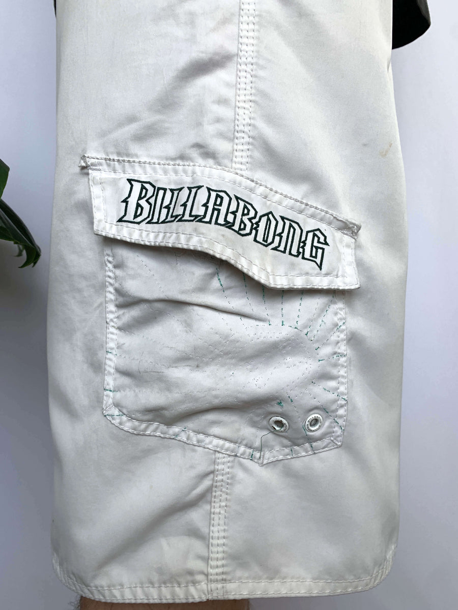 Y2K BILLABONG ANDY IRONS RISING SUN BOARDIES - W32