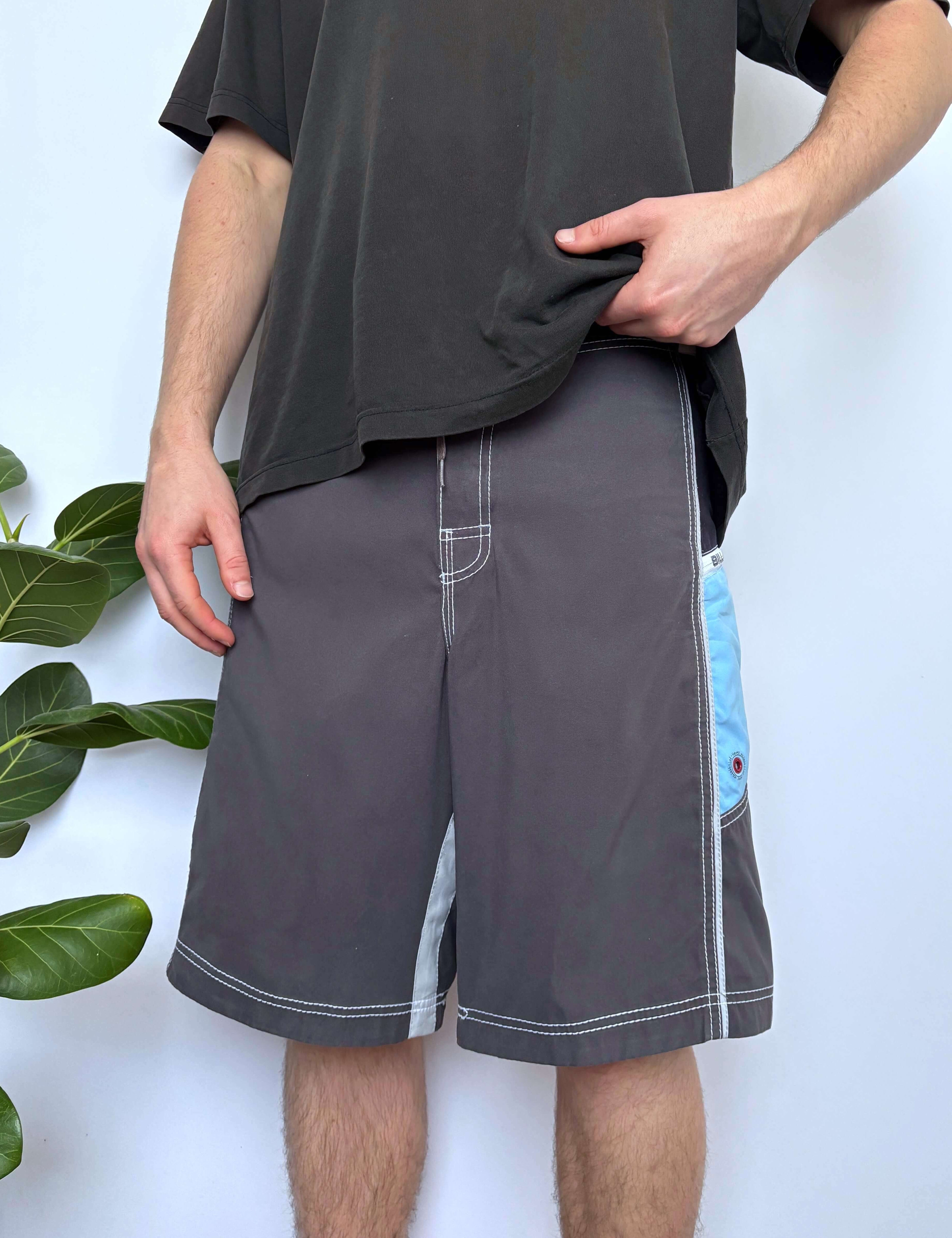 Y2K BILLABONG TRI-TONE BOARDIES - 32"