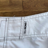 Y2K BILLABONG SIDE PANEL BOARDIES - 33"