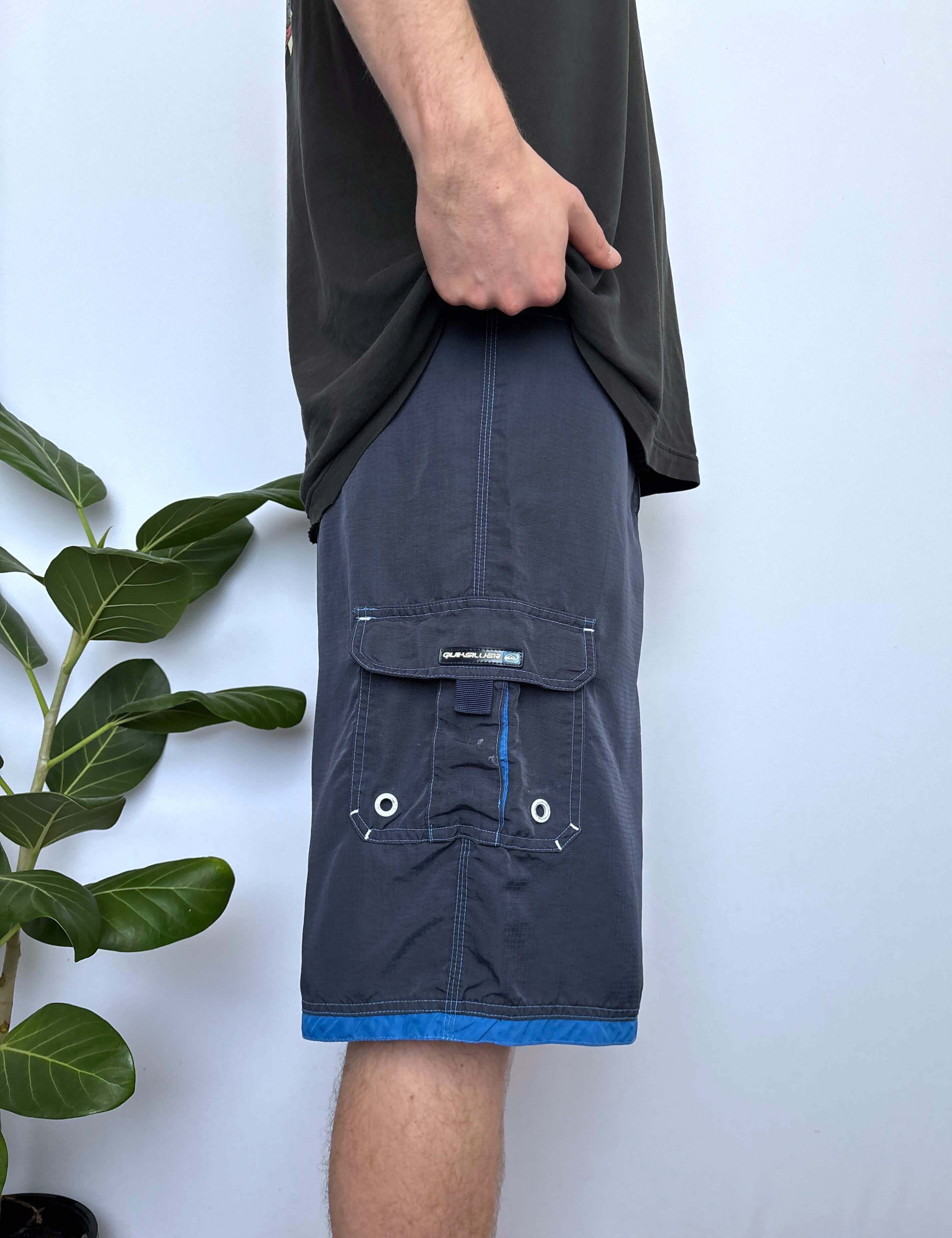 CLASSIC Y2K QUIKSILVER BOARDIES - 33/34"