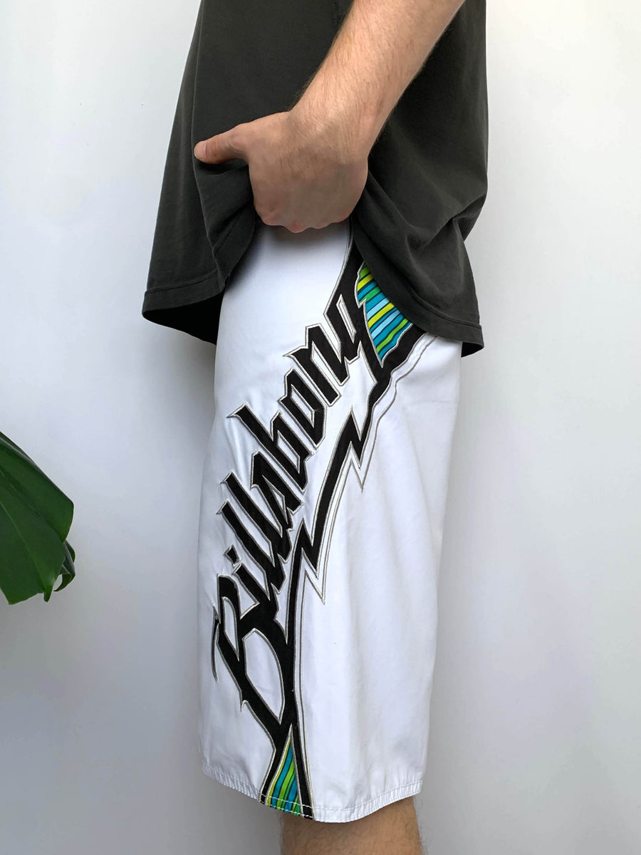 Y2K BILLABONG MARK OCCHILUPO SIGNATURE BOARDIES - W32