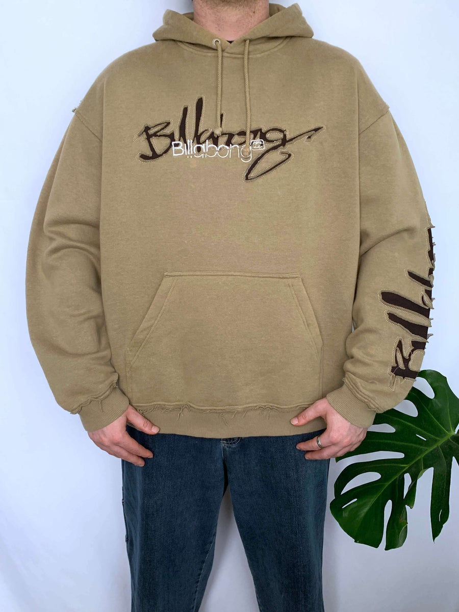 COMFY VINTAGE BILLABONG SPELLOUT HOODIE - L