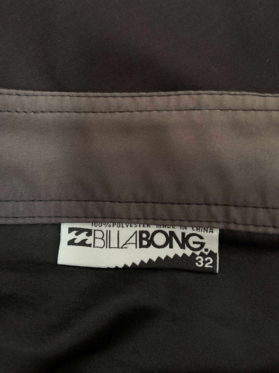Y2K BILLABONG BIG SPELLOUT/LOGO BOARDIES - W32