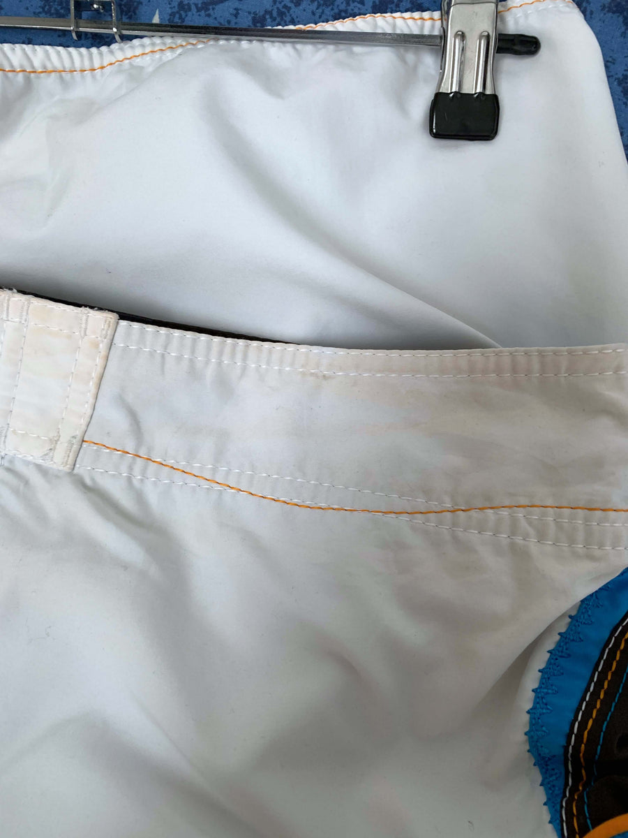 Y2K QUIKSILVER SPELLOUT/LOGO BOARDIES - W33