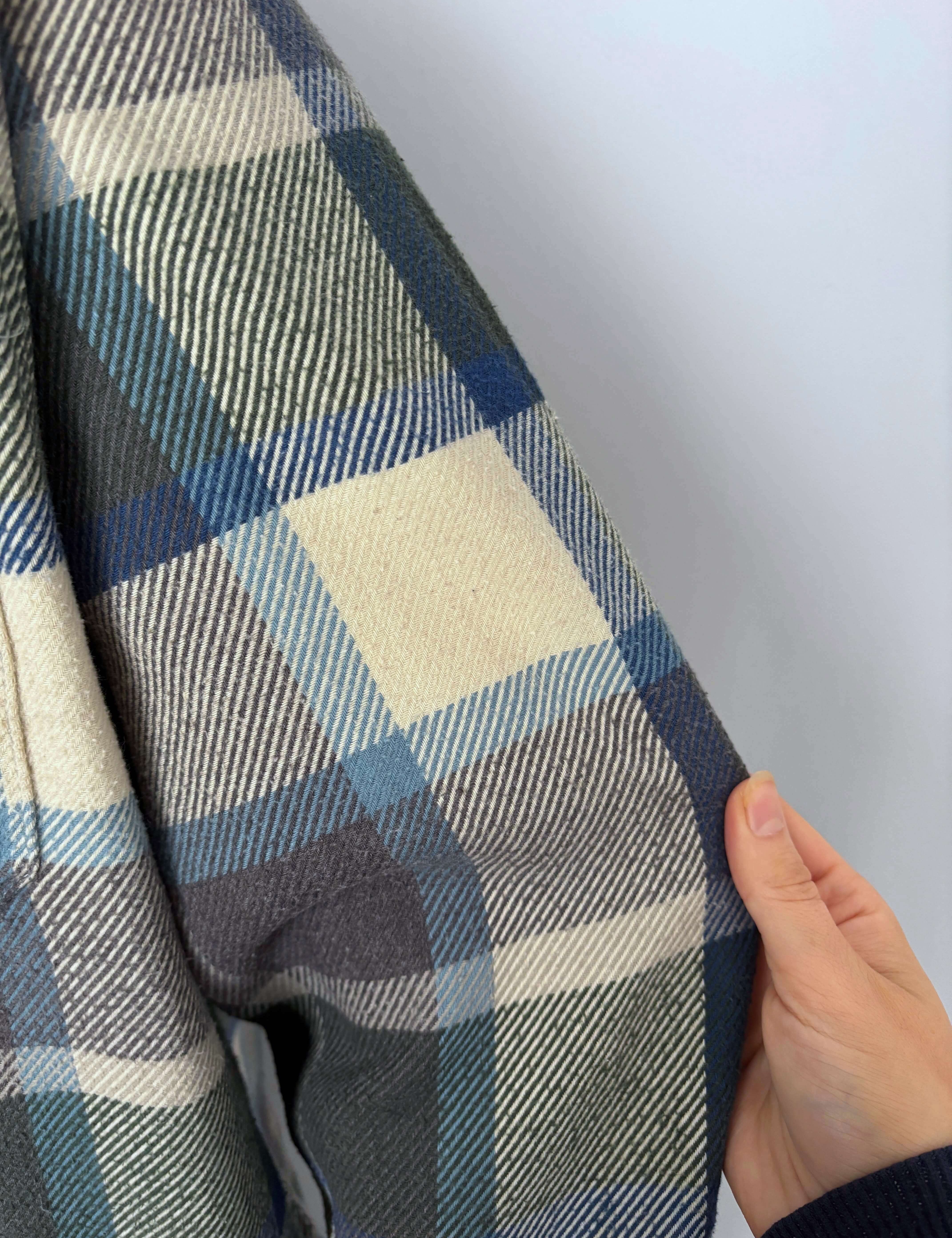 CLASSIC THICK VINTAGE FLANNEL - L