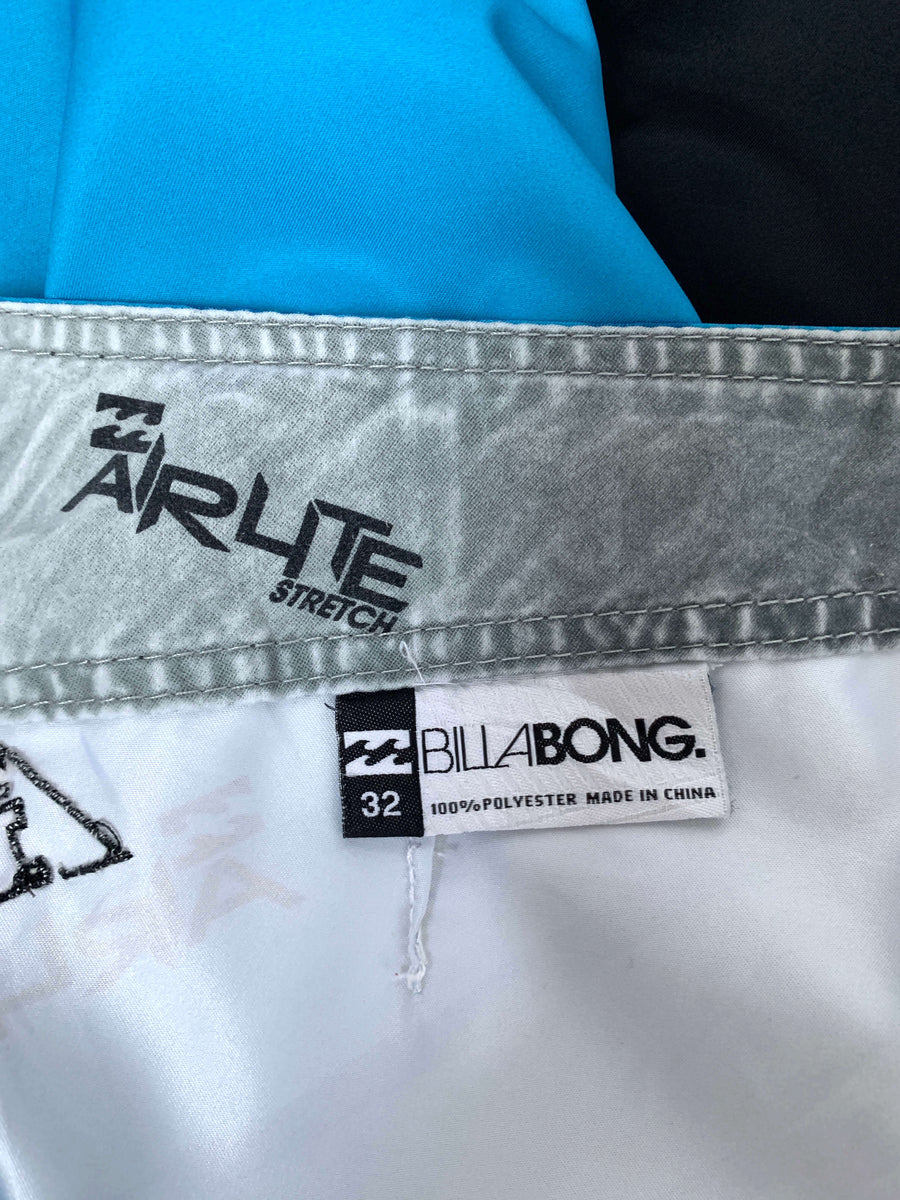 Y2K BILLABONG ANDY IRONS AIRLITE STRETCH BOARDIES - W32