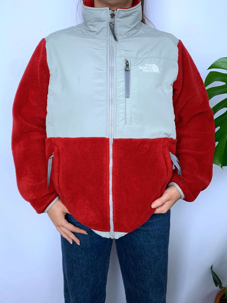 THE NORTH FACE FLEECE ZIP UP - 8