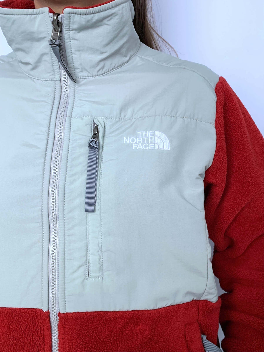 THE NORTH FACE FLEECE ZIP UP - 8