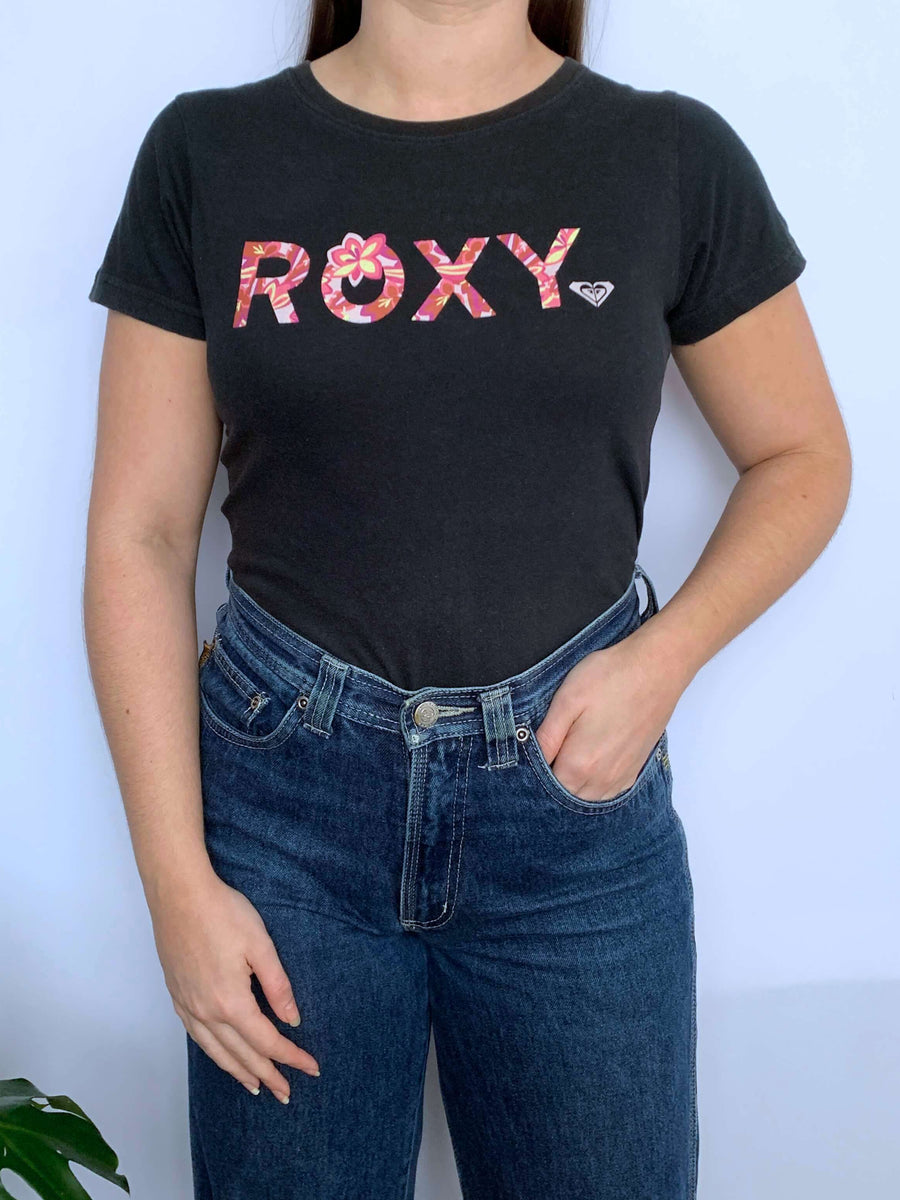 VINTAGE ROXY SPELLOUT BABY TEE - 8/10
